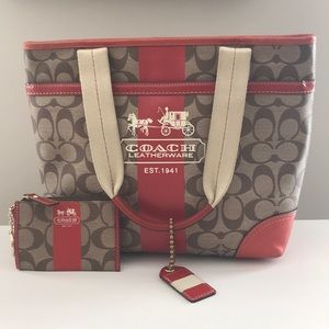 Coach Purse & Wallet